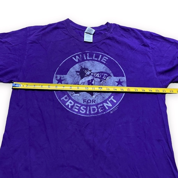Kansas State Wildcats Mascot Willie For President Purple T-Shirt Size Large NCAA - Picture 13 of 14